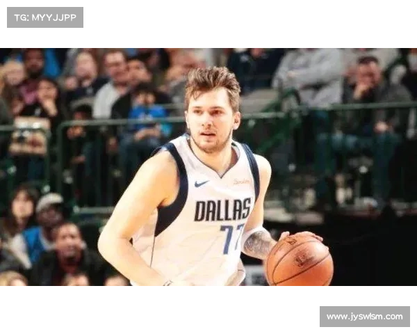 NBA官方公布最新一期新秀榜:前三为卡斯尔、里萨谢、萨尔 NBA官方公布最新一期新秀榜:前三为卡斯尔、里萨谢、萨尔